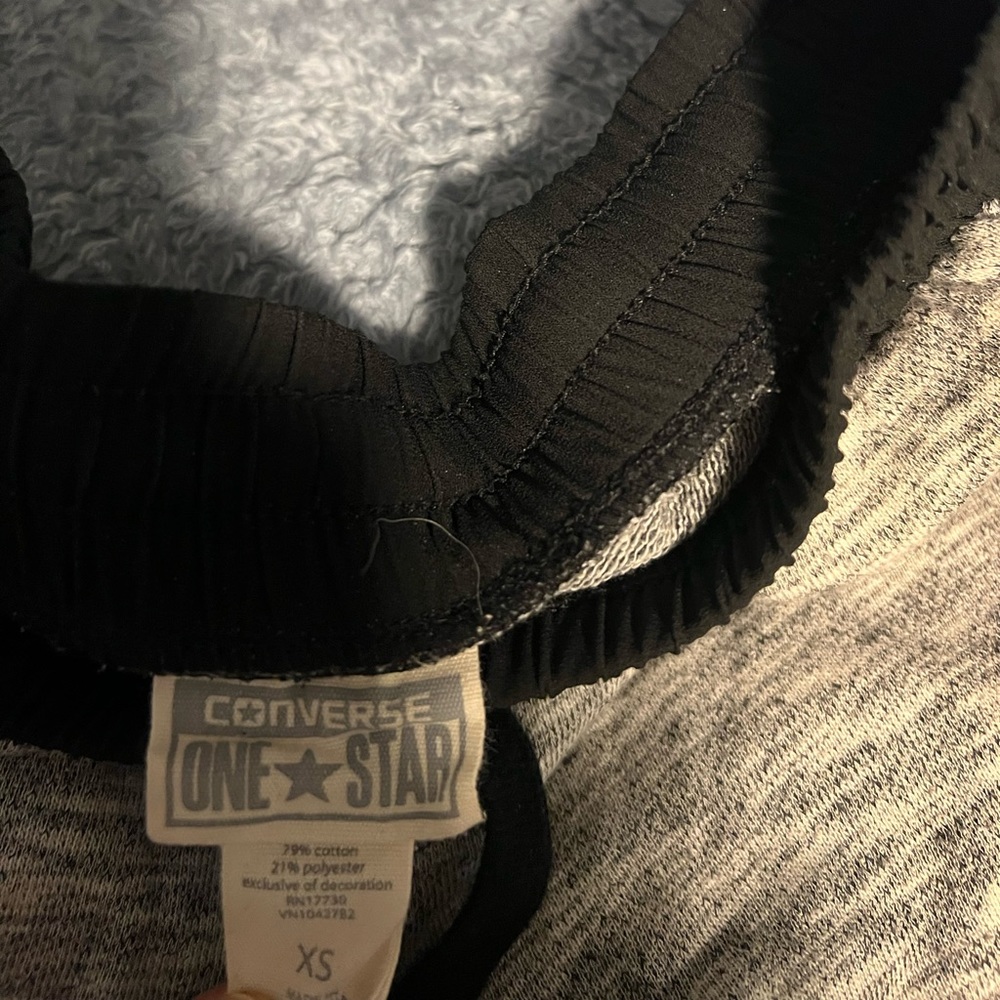 Converse joggers - Picture 2 of 2